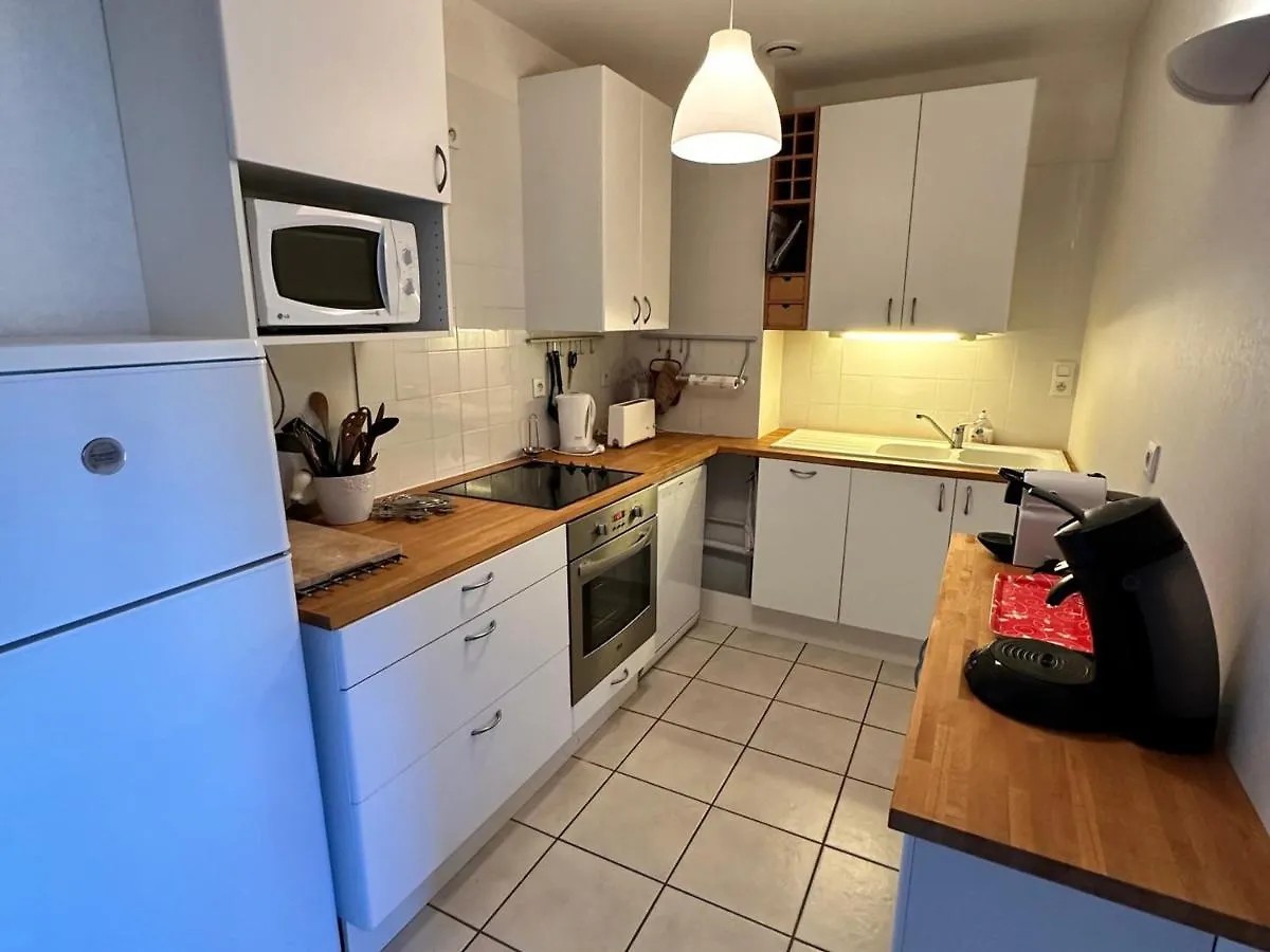 Appartement 6 Pers. Avec Balcon Et Garage Au Coeur De Villard-De-Lans - Fr-1-515-198